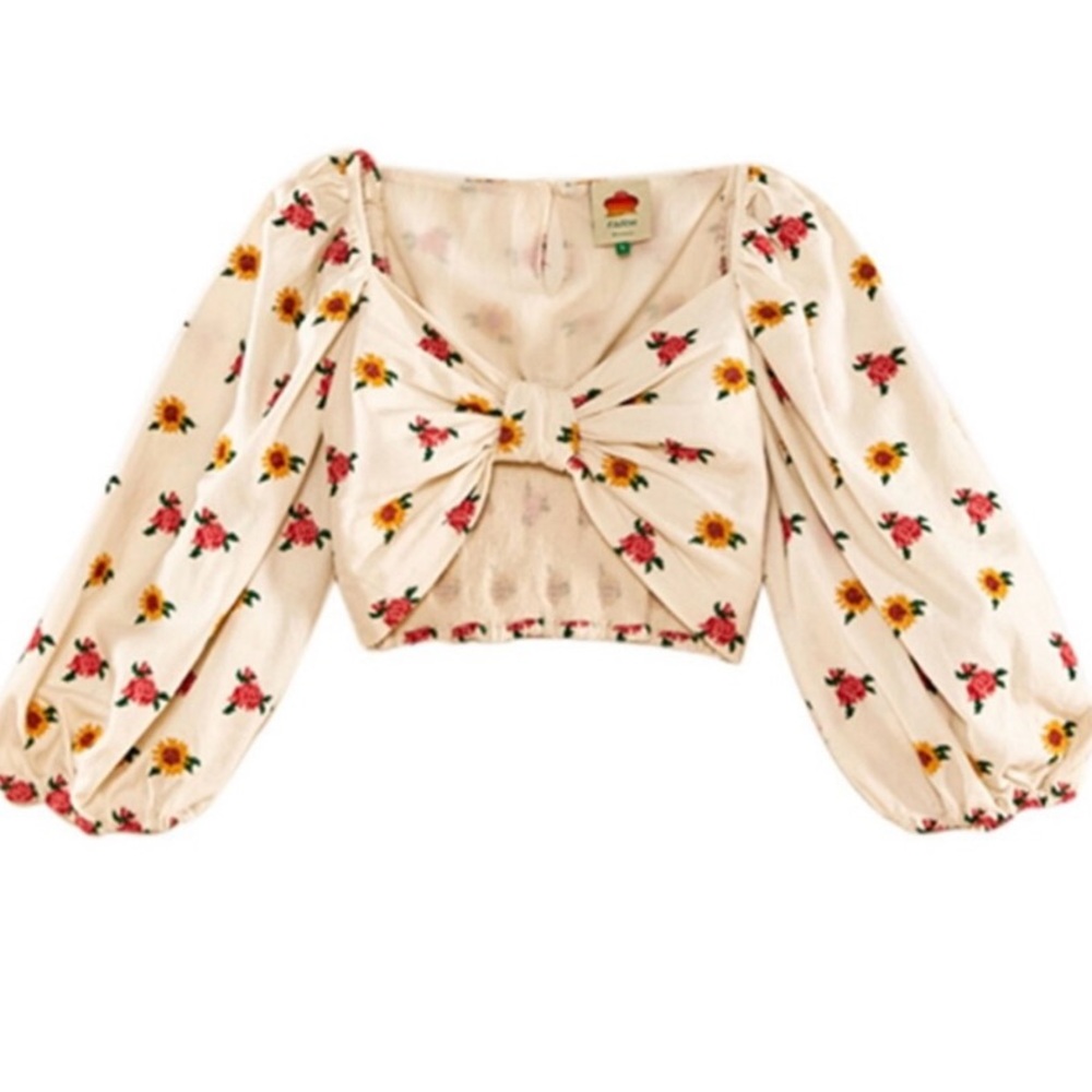 FARM RIO EMBROIDERED CROP TOP